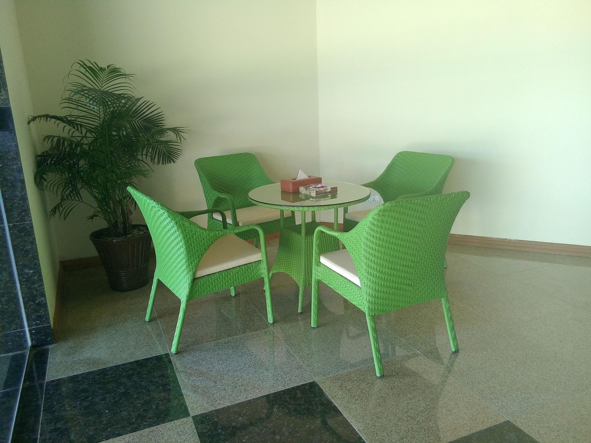 Vegas Hotel - Nay Pyi Taw Naypyidaw Exterior foto